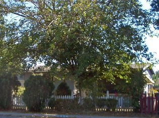 1220 M St, Newman, CA 95360