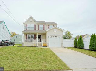 614 New Jersey Ave, Mount Ephraim, NJ 08059