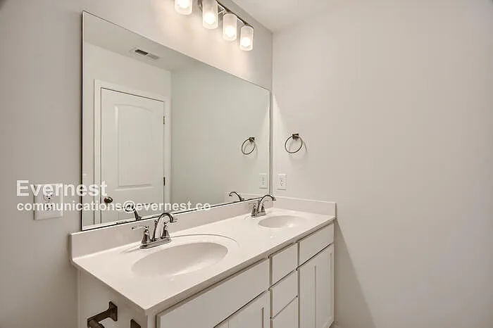 307 Raines Ct — Photo 19