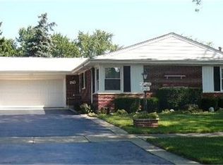 710 Therese Ter, Des Plaines, IL