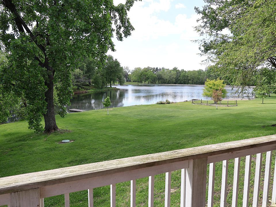 1st image of 690 Terrace Lake Dr