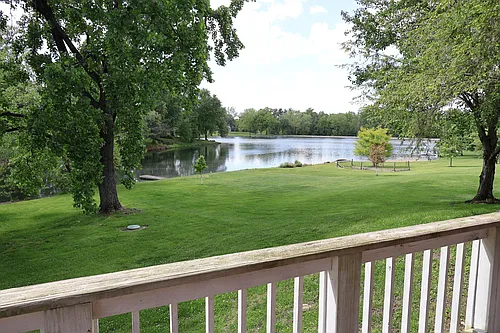 690 Terrace Lake Rd Photo 1