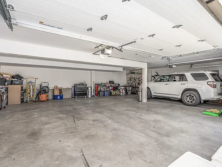 3820 W Jay St — Photo 16