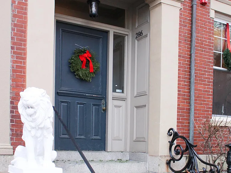 286 Bunker Hill St #3 — Photo 8