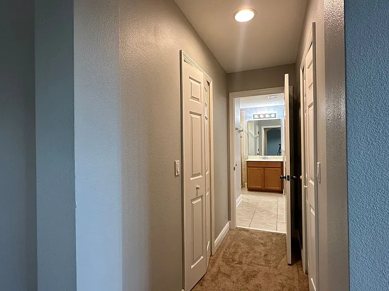 418 Brentwood Club Cv — Photo 59