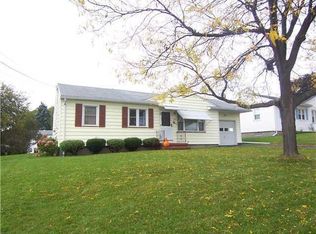 256 Bennett Ave, Irondequoit, NY 14609