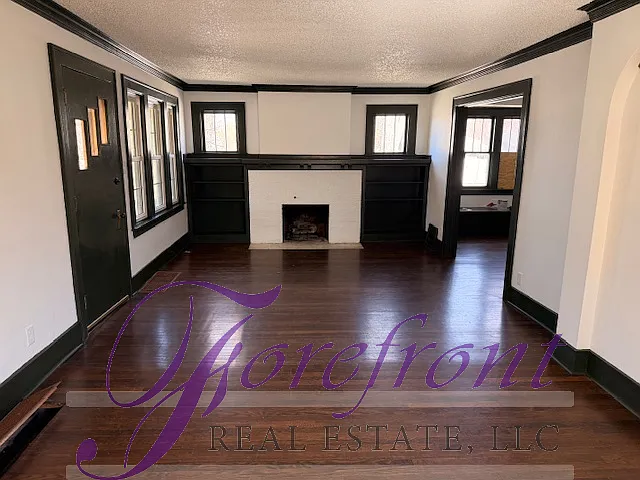 705 S Grant Ave — Photo 3