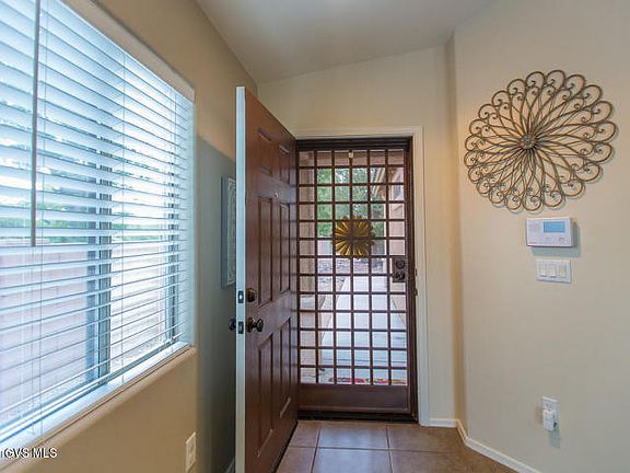 5th image of 816 E Cottonwood Canyon Pl