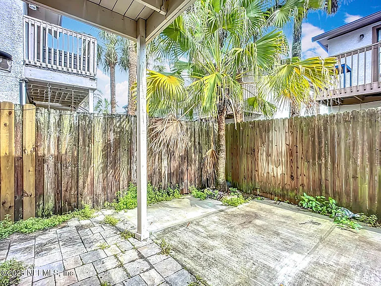 2075 Gail Ave — Photo 52