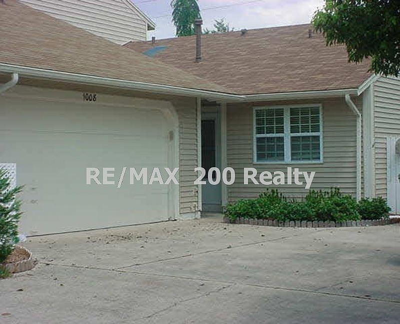 1st image of 1008 Wentworth Ct