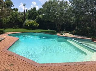 3210 Carmel Valley Dr, Missouri City, TX 77459