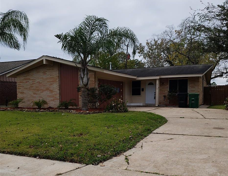 1st image of 12110 Braewick Dr