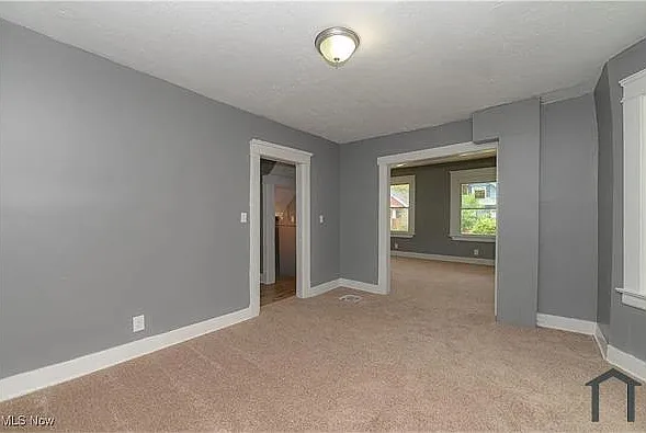 3337 E 143rd St — Photo 23