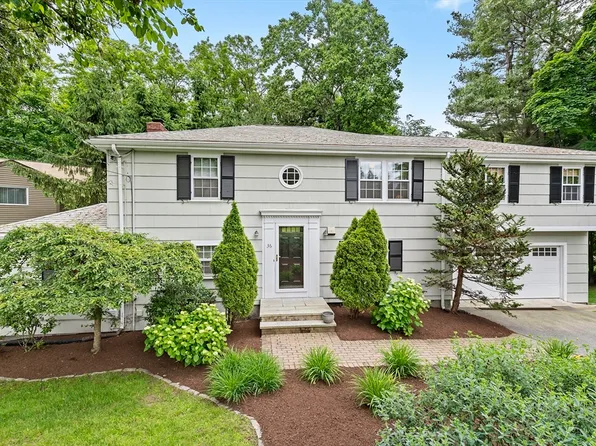 36 Fairlee Rd, Newton, MA 02468