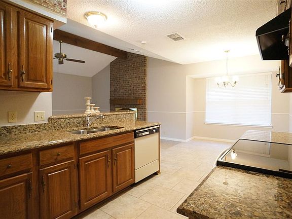 5th image of 5316 Tamarack Ct
