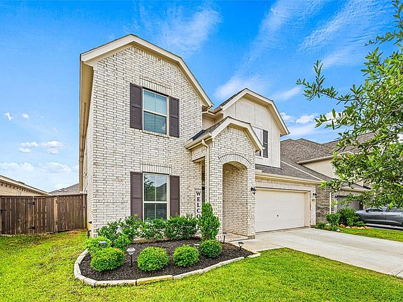 4th image of 4410 Sandhill Terrace Lane