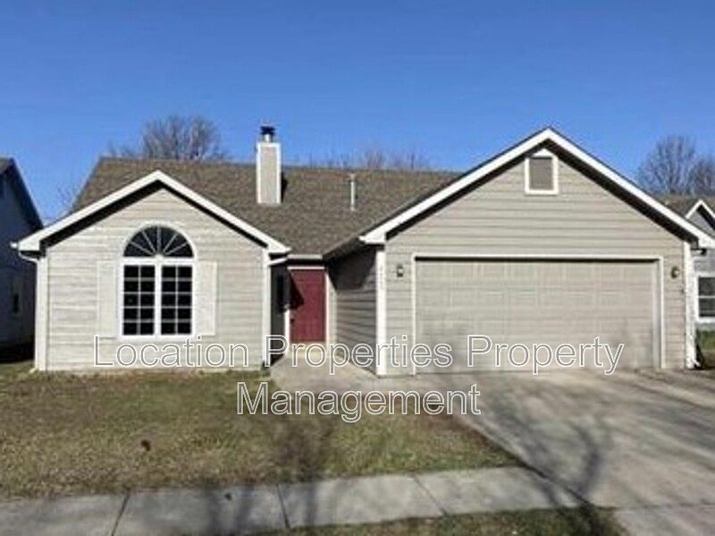 1st image of 2809 Meadow Dr