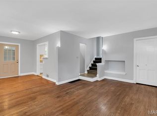 2915 Ridgeway Ave, Saint Louis, MO 63114