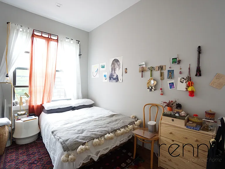 914 Hart St #2B — Photo 8
