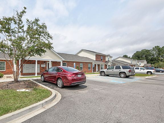 Butler Crossing apartments