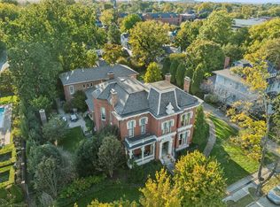 214 3rd Ave S, Franklin, TN 37064