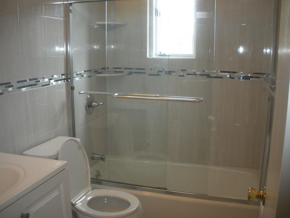 1st image of 20312 35th Ave #2