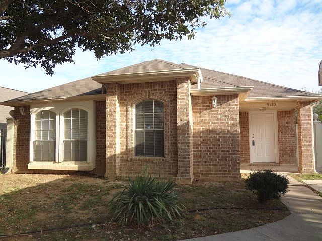 1st image of 5210 Southlake Dr