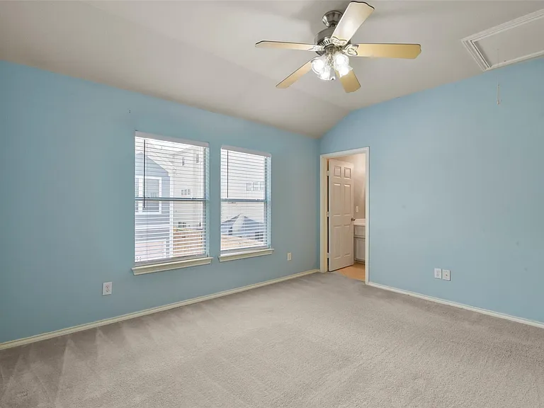 2711 Polk St — Photo 19