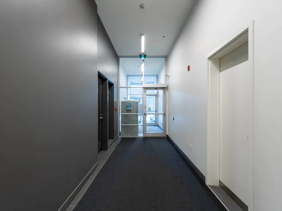 98 Market Ave