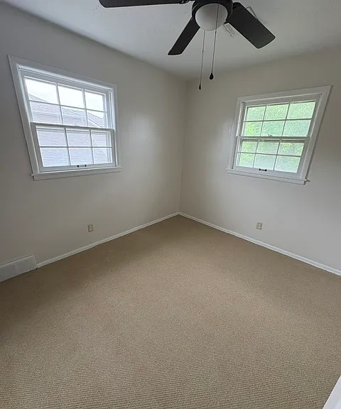 1101 E Denker St — Photo 17