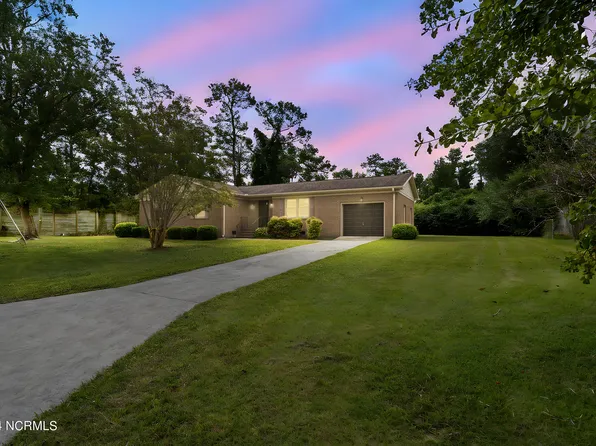 4514 Blueberry Road, Wilmington, NC 28405