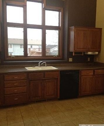 3rd image of 14854 Haven Dr