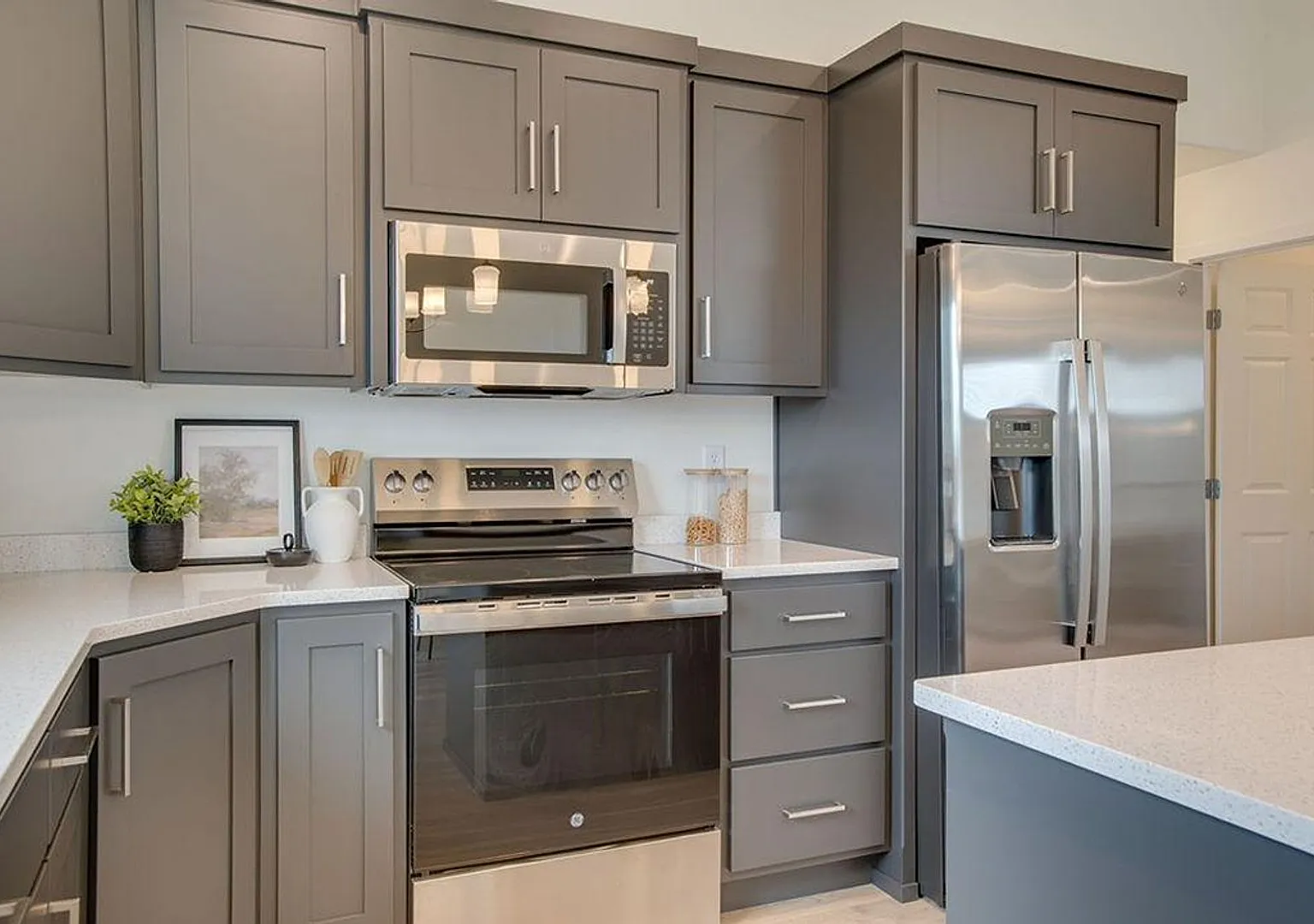 3 Bedroom 2 Bath South Moorhead — Photo 4