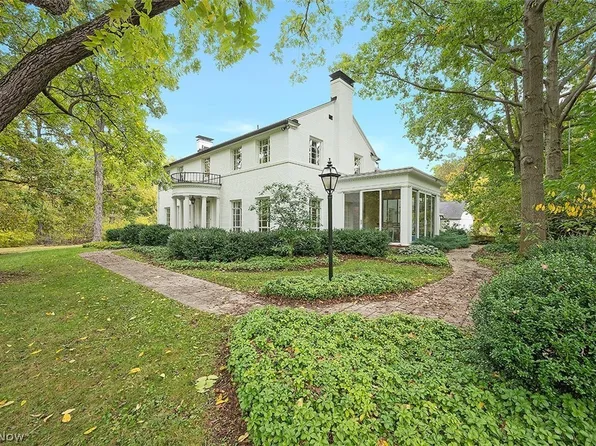 6981 Stow Rd, Hudson, OH 44236