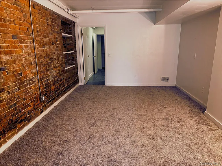 175 Main St #2L — Photo 5