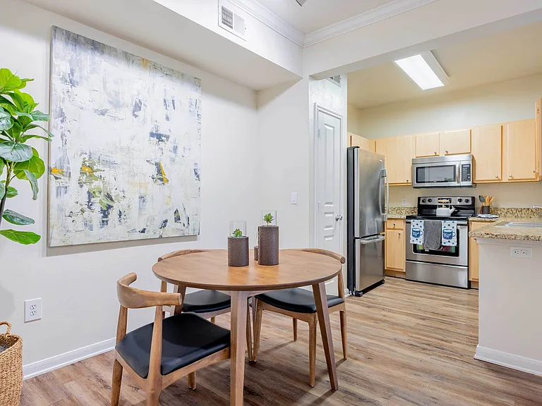 Avana SoCo — Photo 15