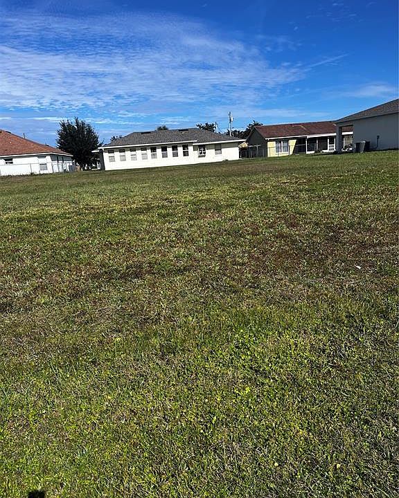 2nd image of 725 LEONARDO COURT LOT 0180