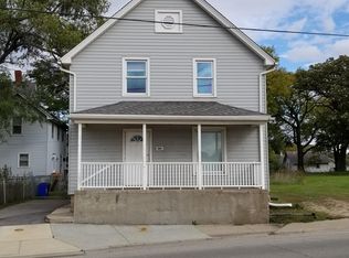 941 Kilburn Ave, Rockford, IL 61101