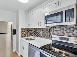 125 Trapelo Rd APT 12, Belmont, MA 02478