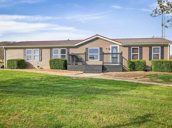 9783 McCamish Rd, Whitesville, KY 42378