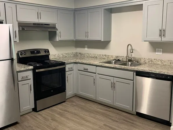 Dry Creek Apartments