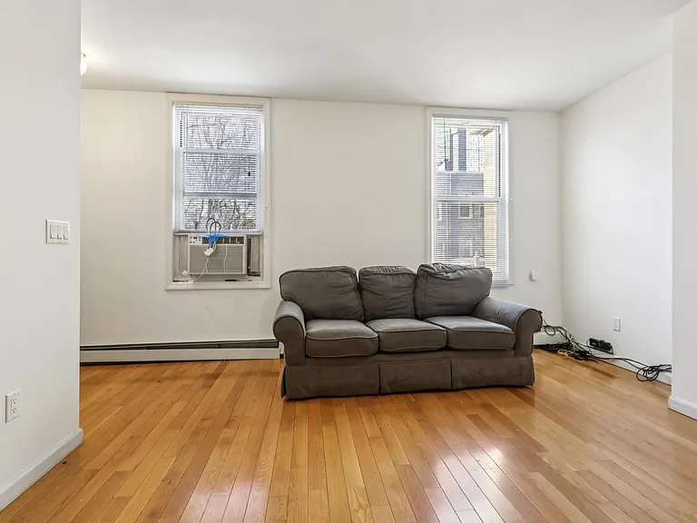 66 Chestnut Ave #1 — Photo 10