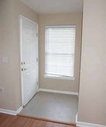 5th image of 63 E Woodland Ave #C63