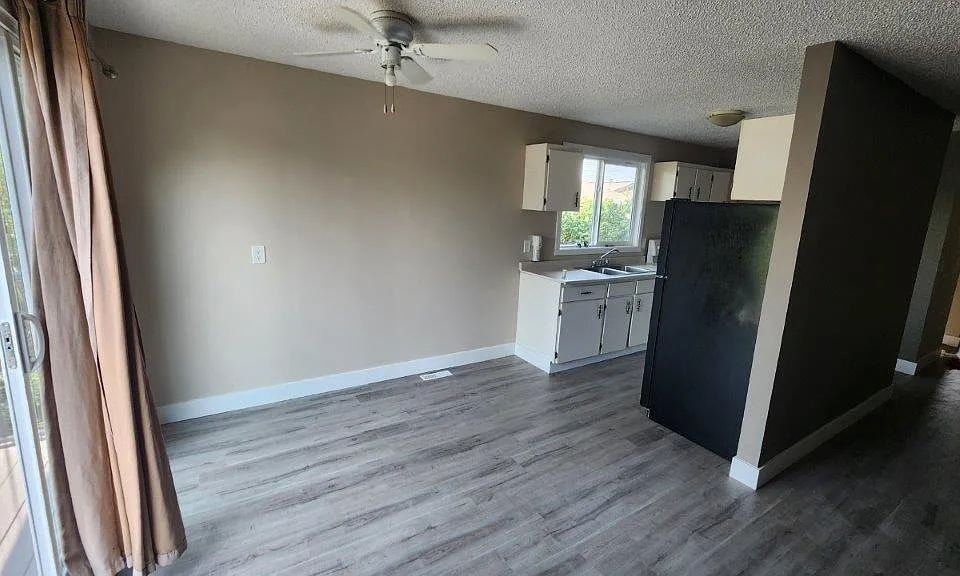 7230 Ogden Rd SE