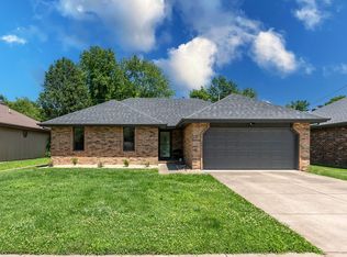 1018 S Ventura Ave, Springfield, MO 65804