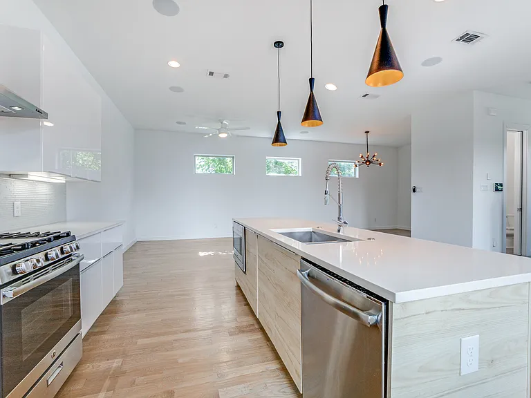 5714 Bryan Pkwy #D — Photo 11