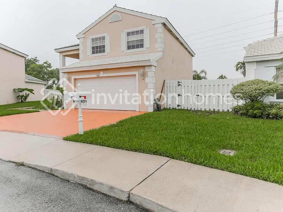 1st image of 631 Royal Palm Way