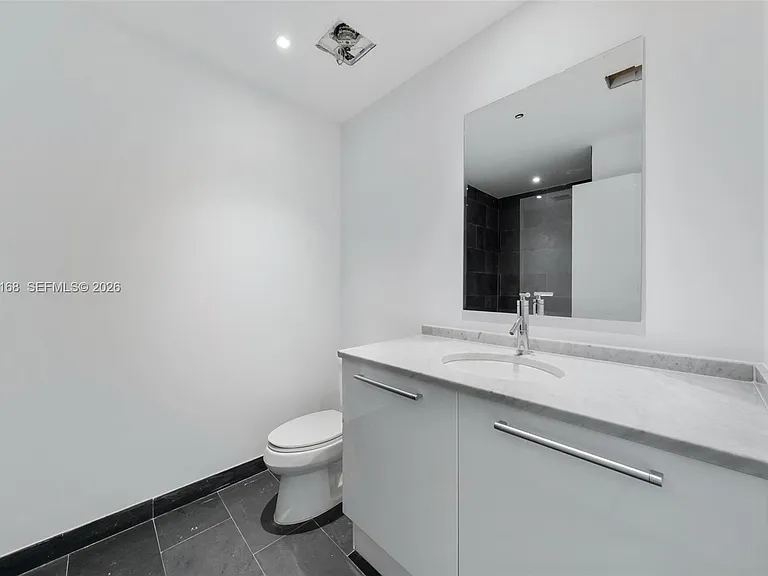 900 Biscayne Blvd #4006 — Photo 33