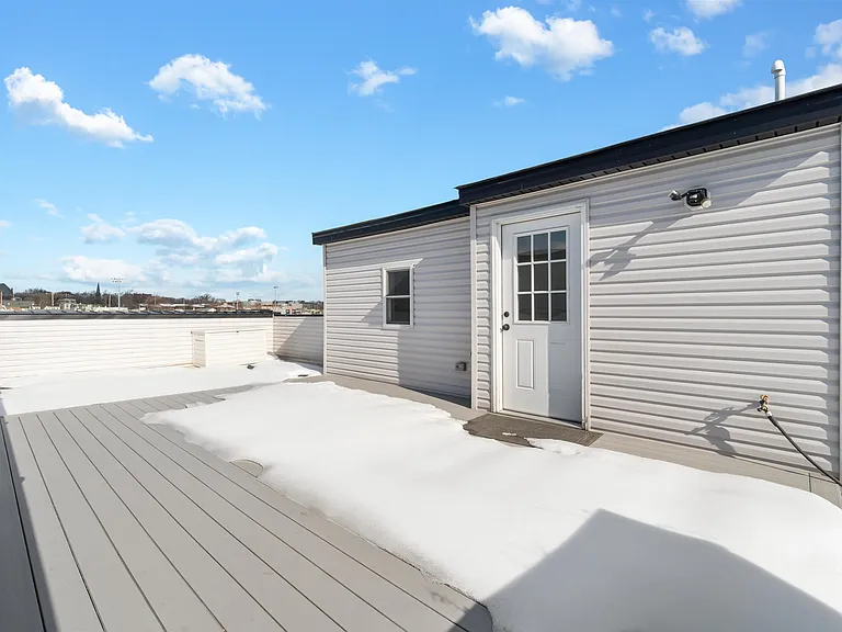 94 Van Horne St #2 — Photo 30