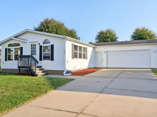 521 Red Spruce Ave, Baraboo, WI 53913